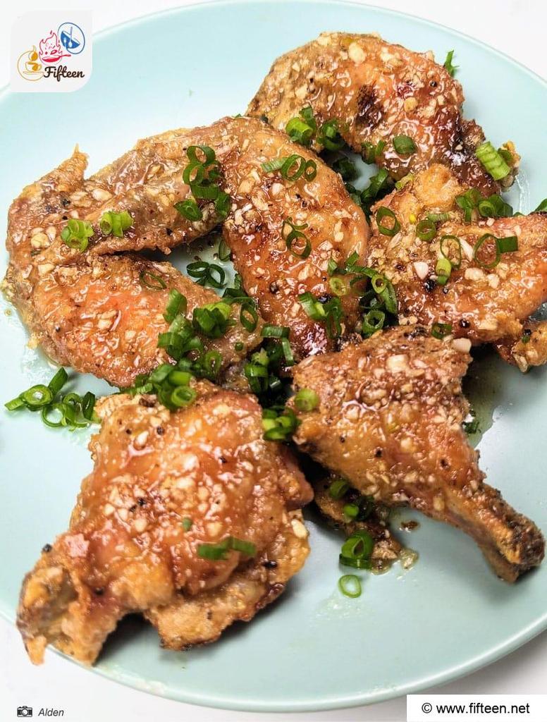 Sesame Seeds Or Scallions