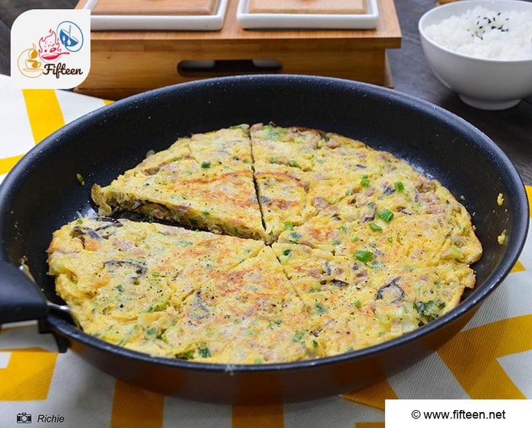 Vietnamese Omelets