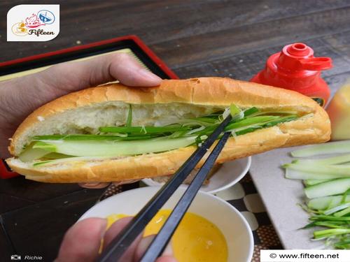 Banh Mi Cha Step 2 Assemble Ingredients3