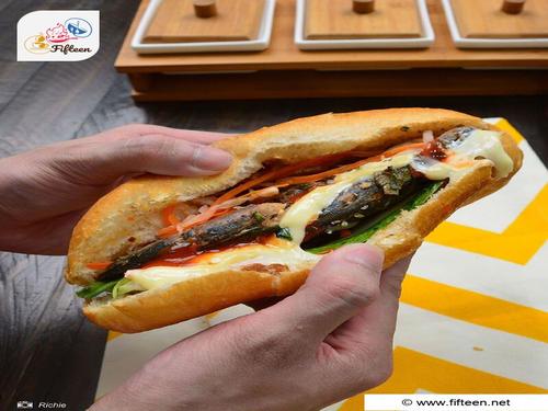 Enjoy Banh Mi Ca Moi