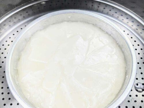Banh Bot Chien Step 2 Steam the Rice Flour Cake2
