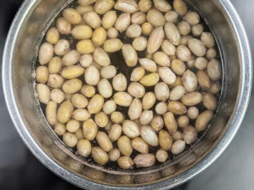 Banh Duc Lac Step 2 Cook the Peanuts1